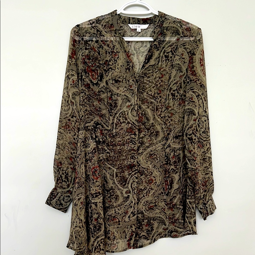 Cleo long printed chiffon Blouse size small